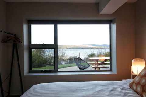 Haven House - River Edge Apartment - Accommodation QLD 2