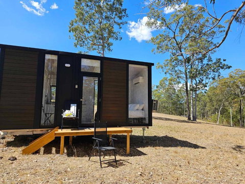 Hillside Cottage By Tiny Away - Accommodation QLD 1