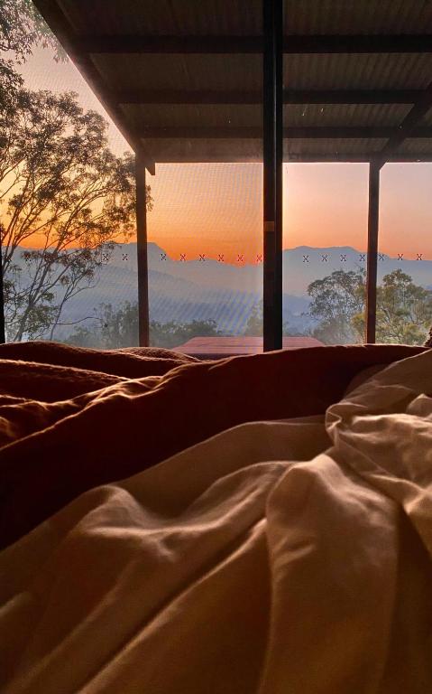 Hilltop Haven Darlington - Accommodation QLD 3