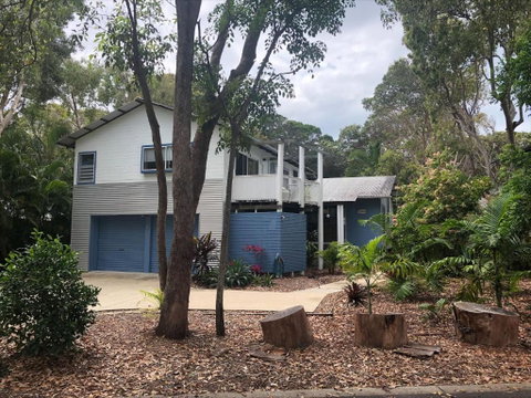 Ibis 3 House - Accommodation QLD 2