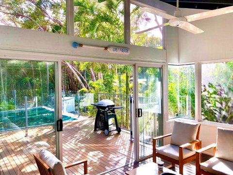 Ibis 3 House - Accommodation QLD 1