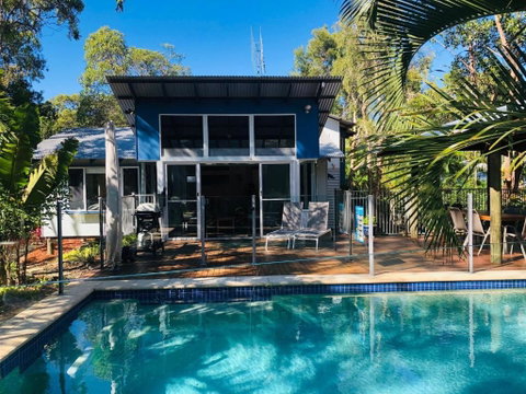 Ibis 3 House - Accommodation QLD 0