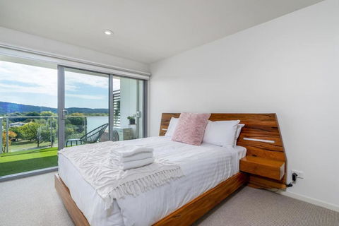 Impeccable Apt In The Heart Of Canberra - Accommodation QLD 1