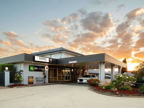 Ibis Styles Orange - Accommodation QLD 0