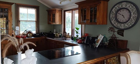 Homestead BnB - Accommodation QLD 2