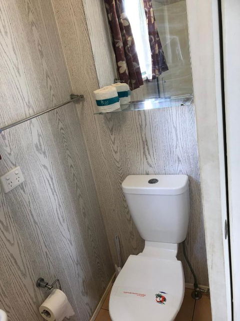 Homestead Caravan Park - Accommodation QLD 3