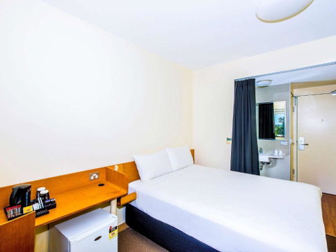 Ibis Budget Sydney Olympic Park - Accommodation QLD 2
