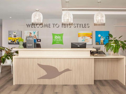 Ibis Styles The Entrance - Accommodation QLD 1