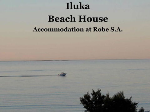 Iluka Beach House,Robe- Stunning Ocean Views. - Accommodation QLD 0