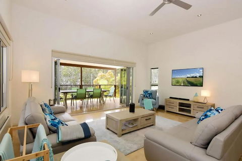 Iluka By Experience Jervis Bay - Accommodation QLD 2
