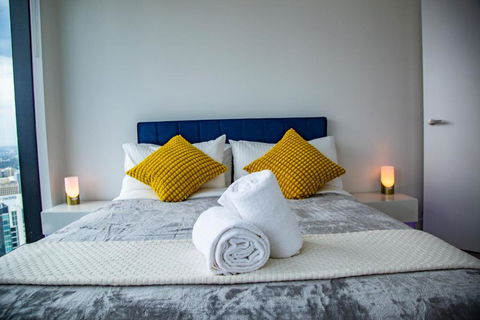 Imagine 4 Bedroom Apartment - Accommodation QLD 3