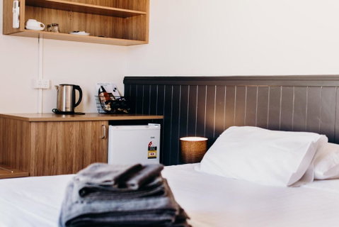 Imperial Hotel Bombala - Accommodation QLD 0