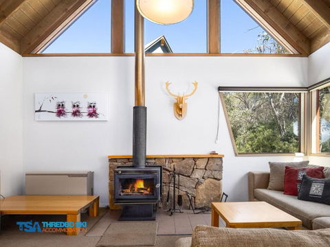 Indi Chalet - Accommodation QLD 1