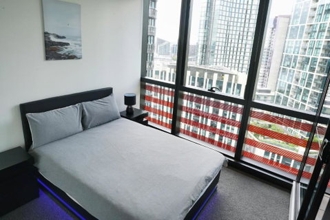 Infinity Lux Apartment - Accommodation QLD 3