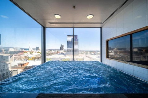 Infinity On Morphett Adelaide - Accommodation QLD 1