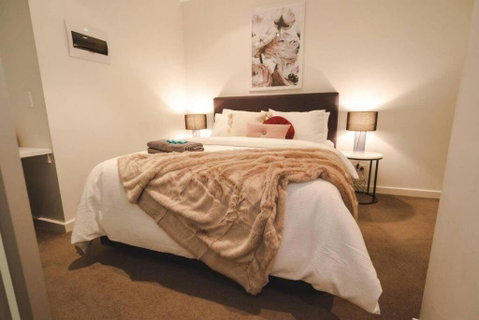 Infinity On Morphett Adelaide - Accommodation QLD 3