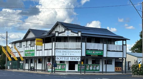 Inglewood Hotel - Accommodation QLD 1
