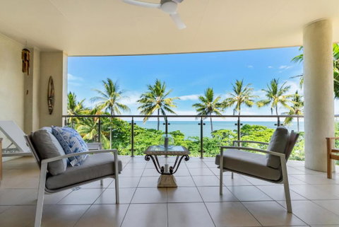 Infinite Horizons Beach Facing 3-Bed With Pool - Accommodation QLD 0