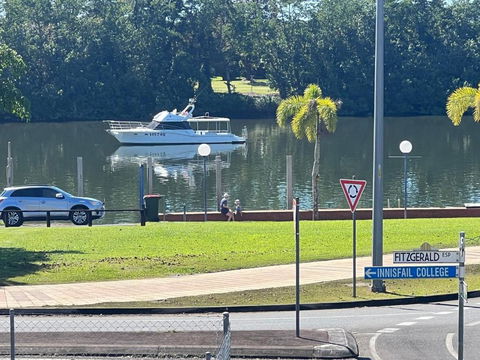 Innisfail Riverfront Motel - Accommodation QLD 1