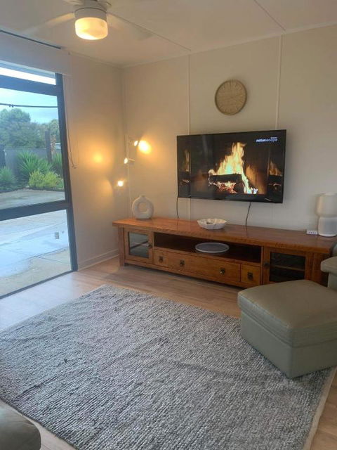 Investigator Beach Breeze Apartments U1 - Accommodation QLD 2