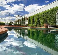 Admiralty Inn - Accommodation QLD