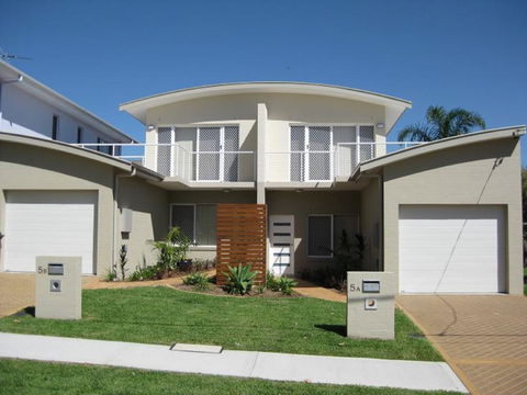 Adrift, 5B Scott Street - Accommodation QLD 1