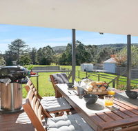Advilla - stylish charming and central location - Accommodation QLD