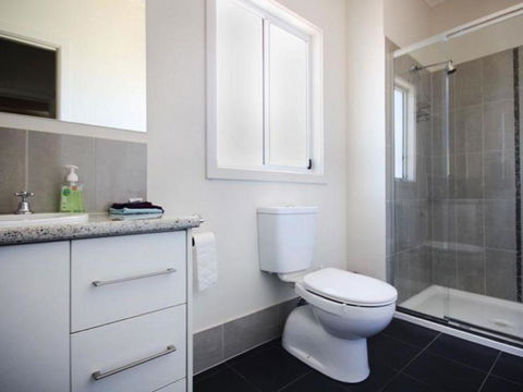 Agape Holiday Home - Accommodation QLD 3