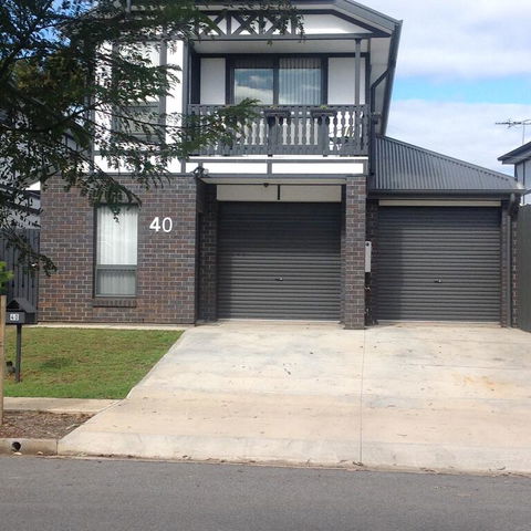 Agathas At Seacombe Gardens - Accommodation QLD 3