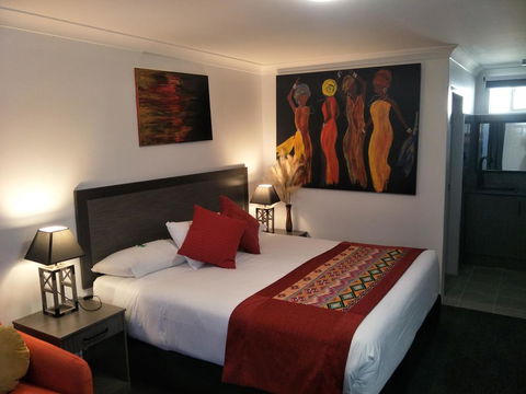 Alabaster Motor Inn - Accommodation QLD 0