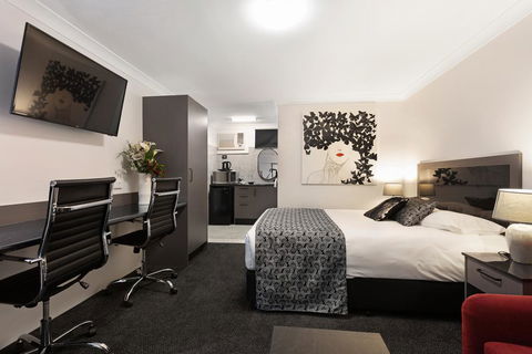 Alabaster Motor Inn - Accommodation QLD 1