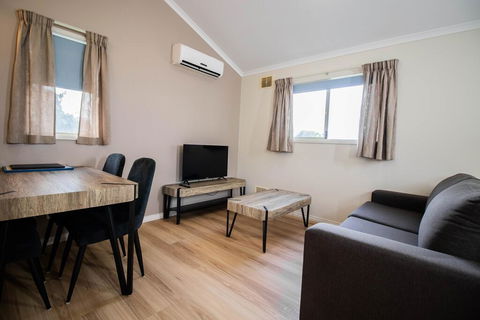Albany Gardens Tourist Park - Accommodation QLD 1