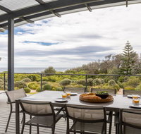 Aloha - direct beach access from property - Accommodation QLD