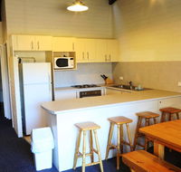 Alpha 8 - Accommodation QLD