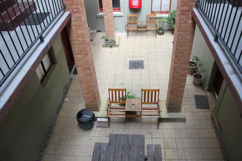 Alpine Heritage Motel - Accommodation QLD 1