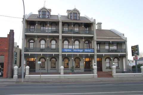 Alpine Heritage Motel - Accommodation QLD 0