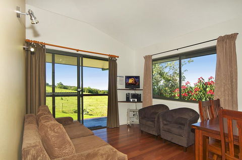 Alstonville Country Cottages - Accommodation QLD 3