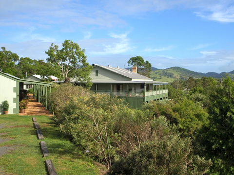 Amamoor Lodge - Accommodation QLD 0