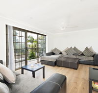 Amaroo Retreat  Fingal Bay - Accommodation QLD