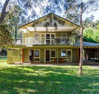 Amaroo Sunset Lodge - Accommodation QLD