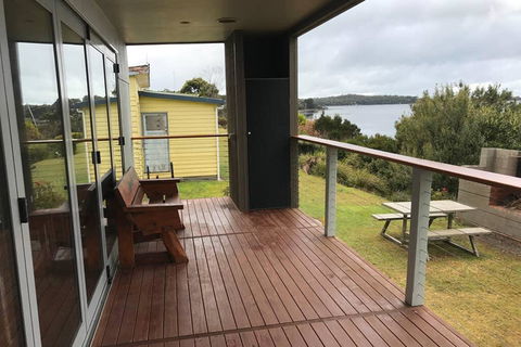 Amazing Ansons Bay Absolute Waterfront Beach House - Accommodation QLD 1