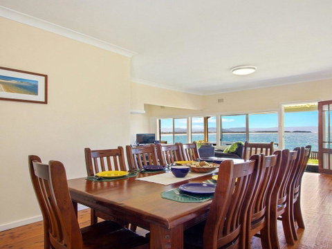 Amazing Aspects - Perched Above Tilbury Cove - Accommodation QLD 1