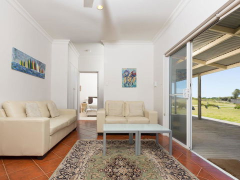Amhurst - Accommodation QLD 3