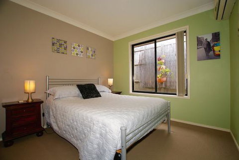 Anaheim House1 South By Getastay - Accommodation QLD 3