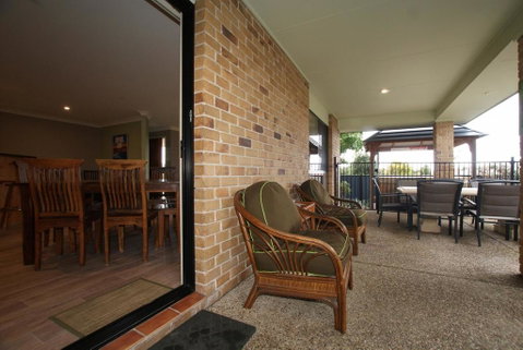 Anaheim House1 South By Getastay - Accommodation QLD 2