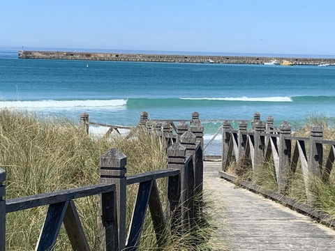 Anchor Belle Motel - Accommodation QLD 1