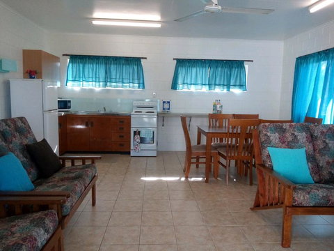 Anchor In Holiday Units South Mission Beach - Accommodation QLD 2