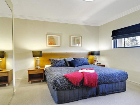 Anchorage @Harbourside - Magnificent Views - Accommodation QLD 1