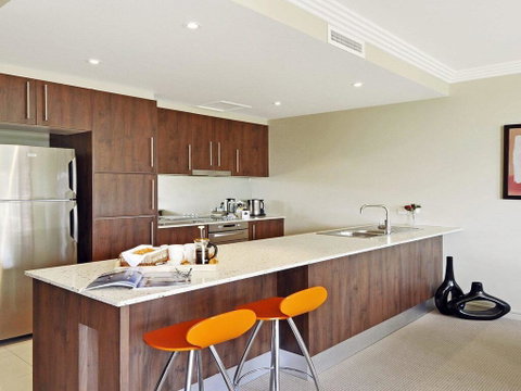 Anchorage @Harbourside - Magnificent Views - Accommodation QLD 2