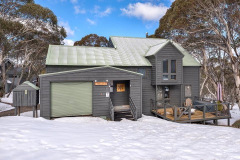 Aosta - Accommodation QLD 0